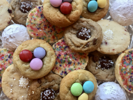 Stock Up * 1/2 off * 4 Doz * Cookie Sale 5 Flavors